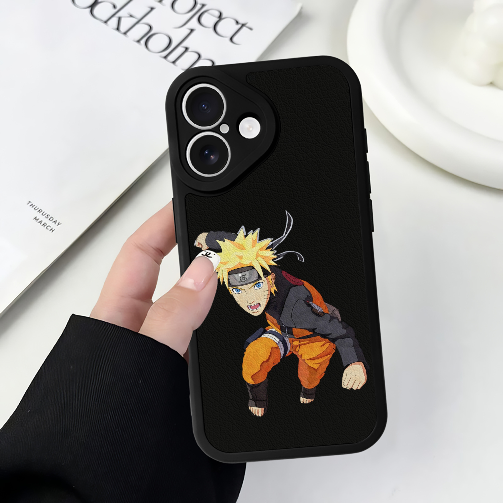 （画像用） NARUTO -ナルト- うずまき ナルト Uzumaki Naruto 【iPhone 16シリーズ対応】シリコンスマホケース（レザー調） 材質：シリコン